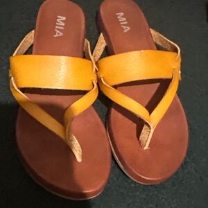 MIA Women's Bright Yellow Sandals